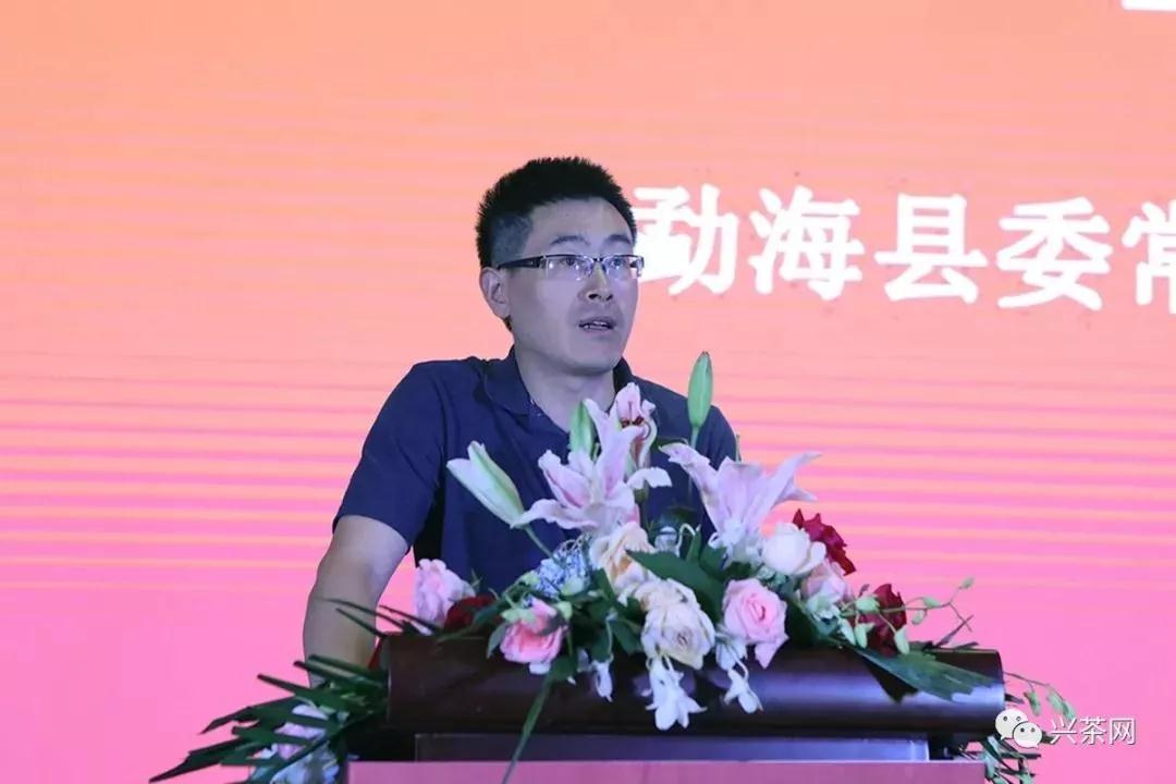 5dc3c758561e0.jpg
