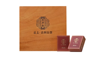 云上 ? 古樹(shù)白茶